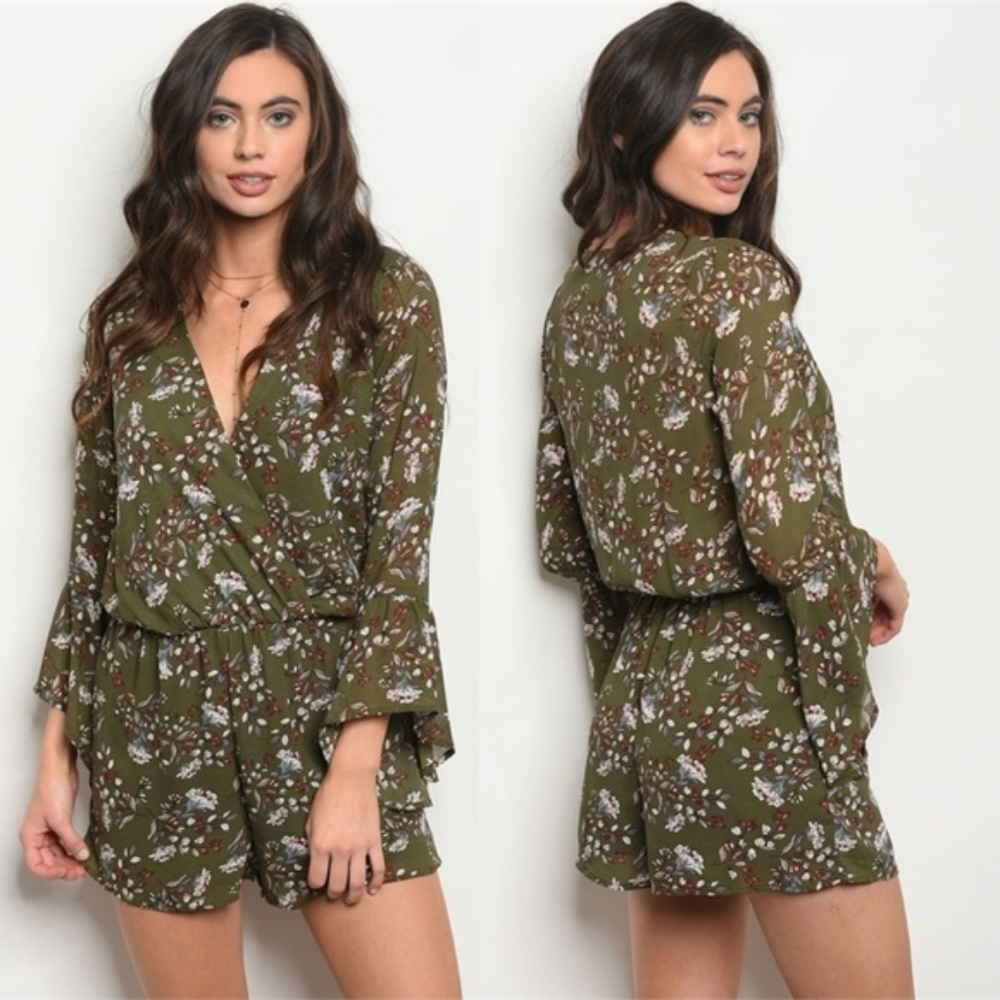 Boho Floral Romper Bell Sleeve Olive Green NWT - Picture 1 of 4